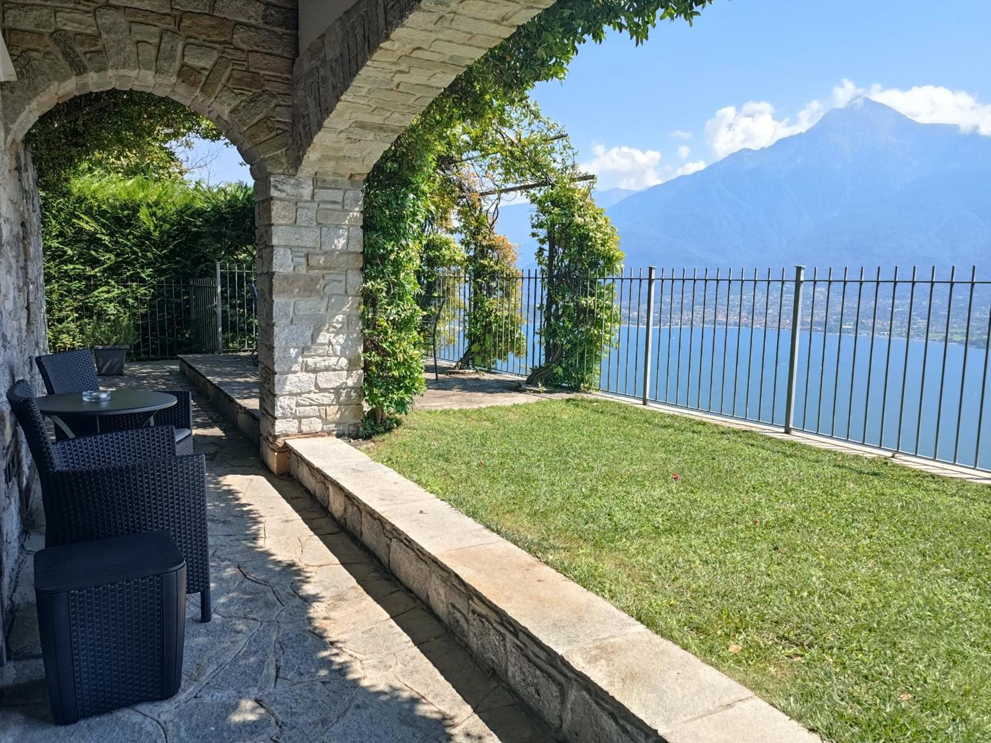 Villa Valuri Vista Magnifica Sul Lago Di Como Appartamento Piano Terra Vercana Dış mekan fotoğraf